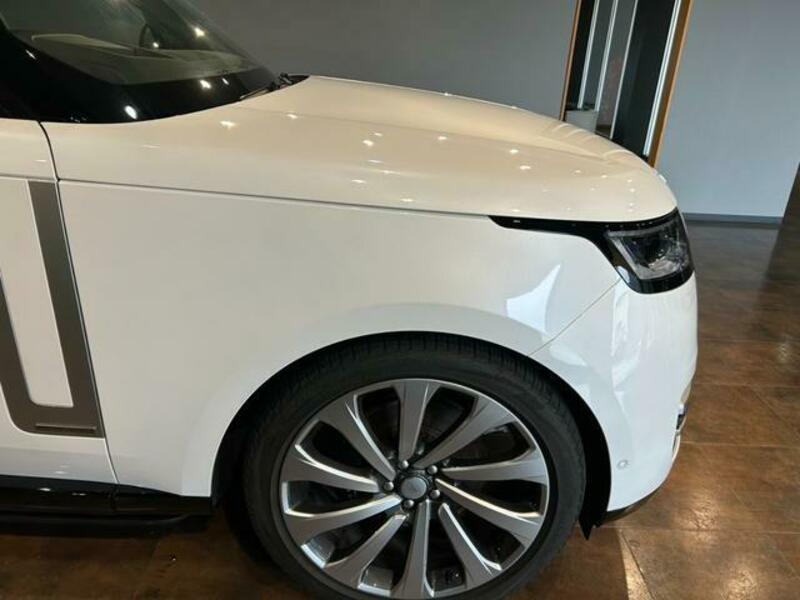 RANGE ROVER
