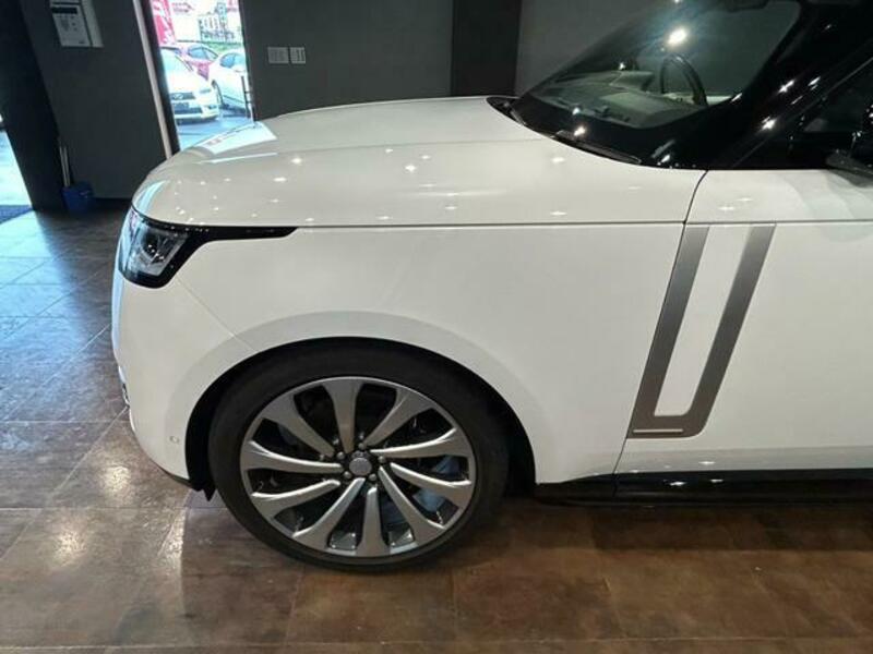 RANGE ROVER