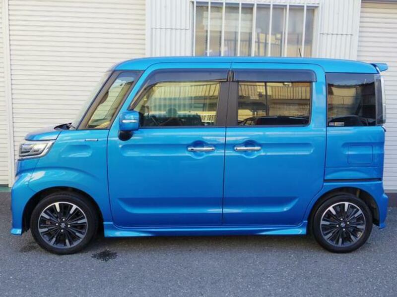 SPACIA CUSTOM
