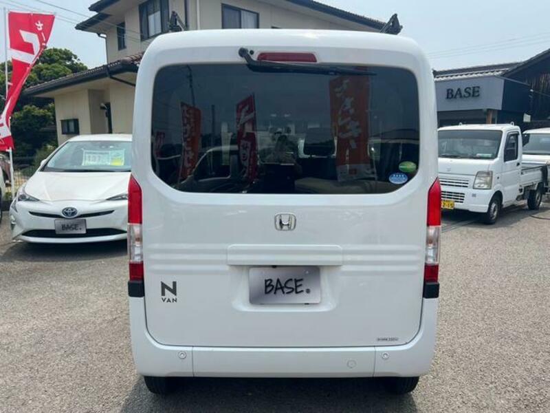 N-VAN