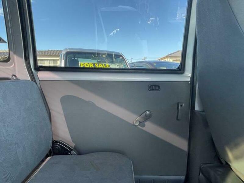 CLIPPER VAN
