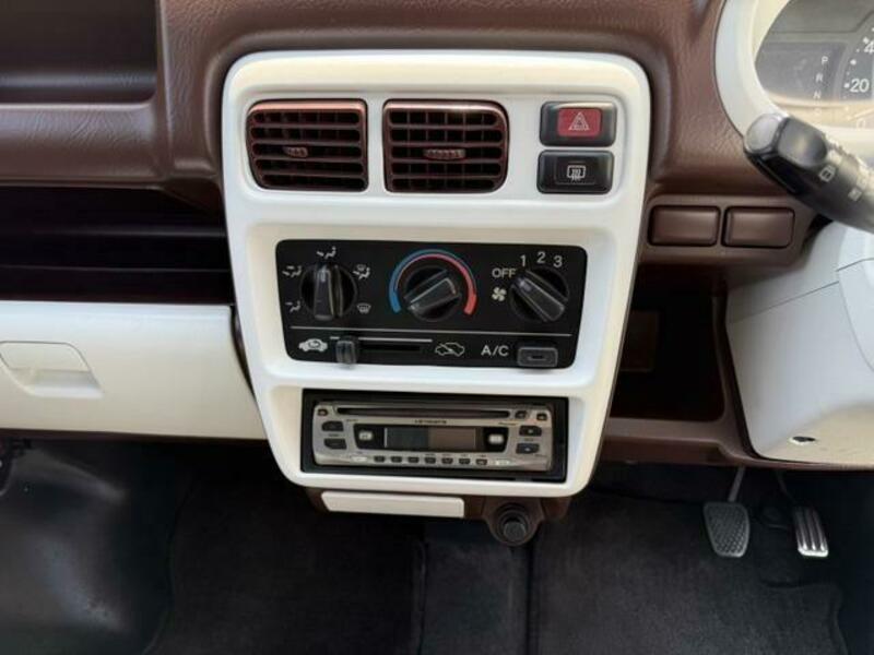 ACTY VAN