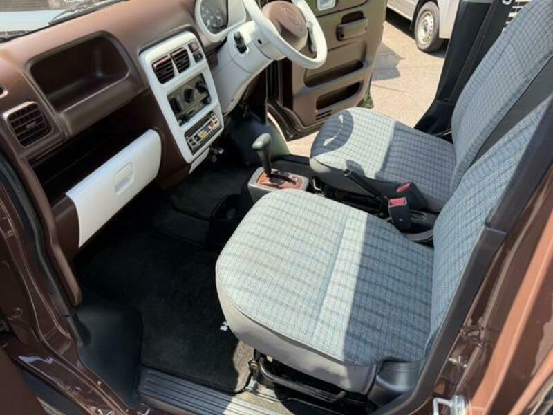 ACTY VAN
