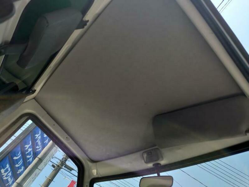 MINICAB TRUCK