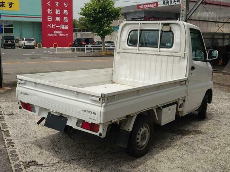 MINICAB TRUCK