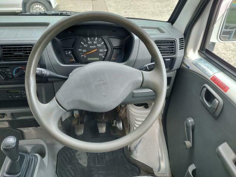 MINICAB TRUCK