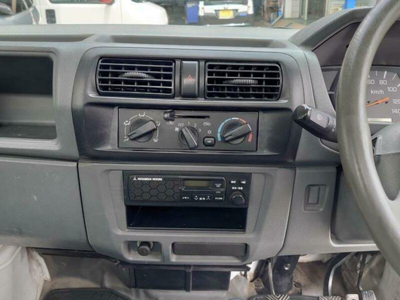 MINICAB TRUCK