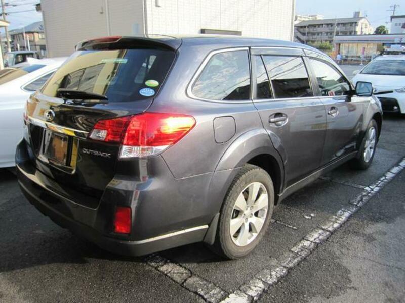 LEGACY OUTBACK