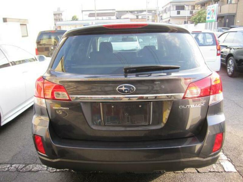LEGACY OUTBACK