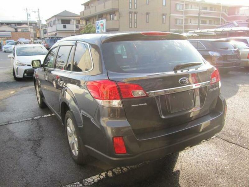 LEGACY OUTBACK
