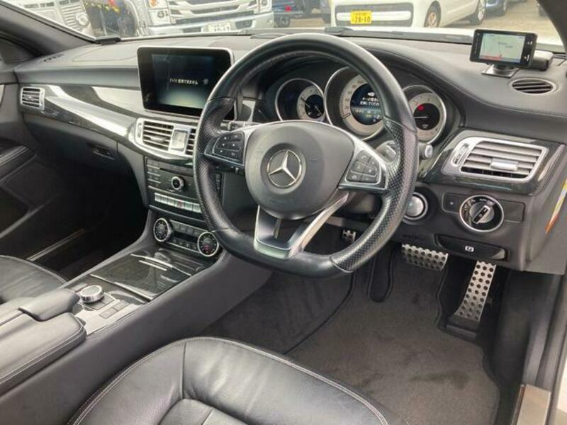 CLS-CLASS
