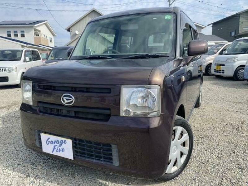 DAIHATSU MOVE CONTE