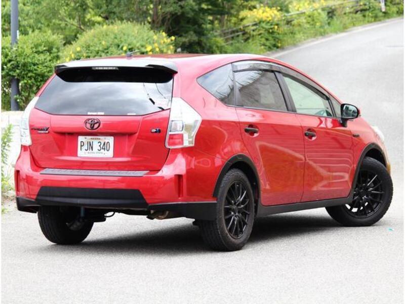 PRIUS ALPHA