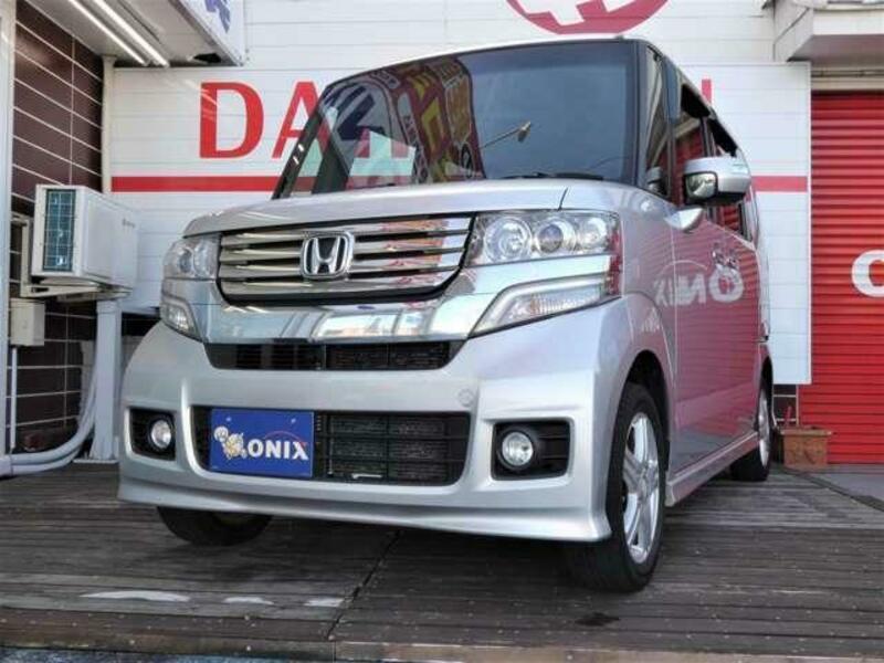 N BOX CUSTOM