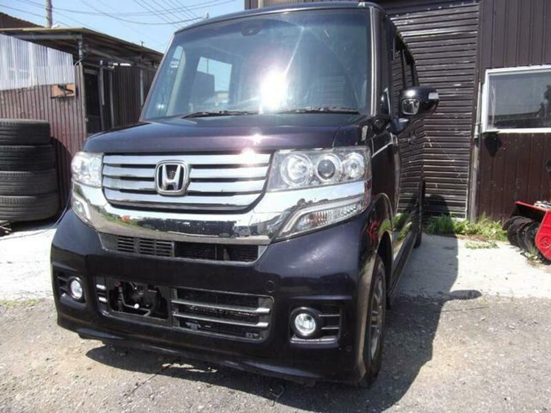 HONDA N BOX CUSTOM