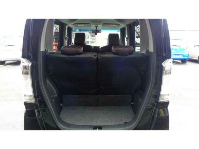 N BOX CUSTOM