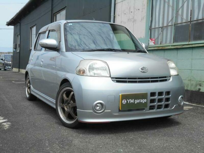 DAIHATSU ESSE