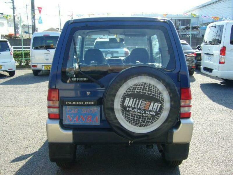 PAJERO MINI
