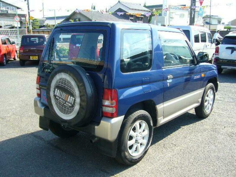 PAJERO MINI