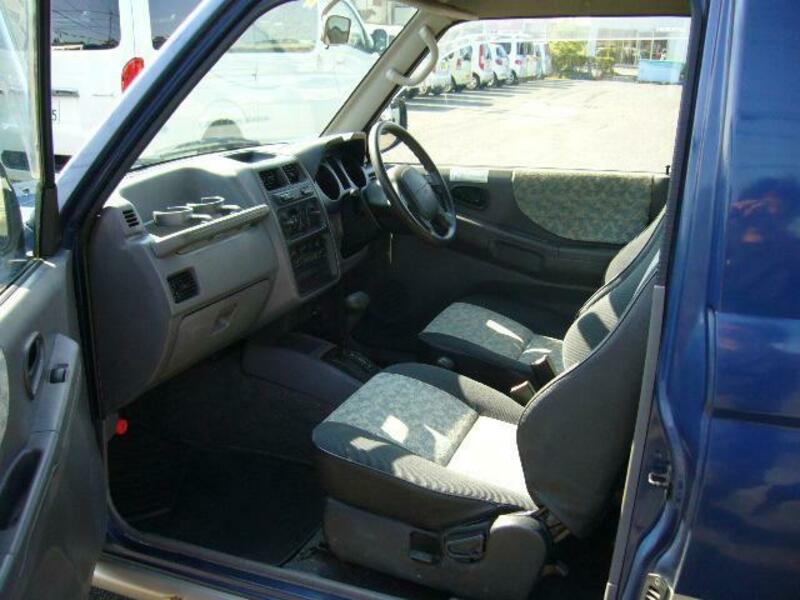 PAJERO MINI