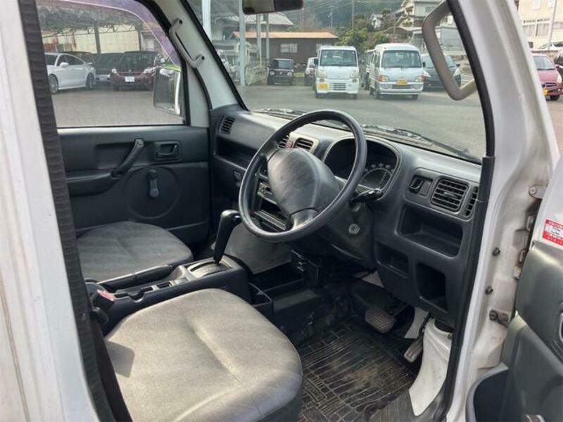CARRY TRUCK