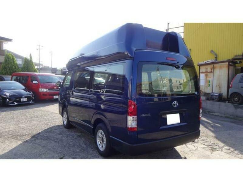 HIACE WAGON