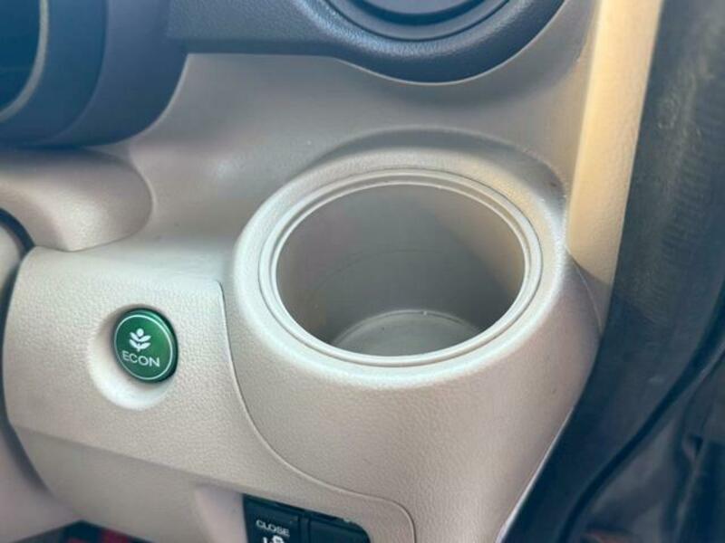 N BOX