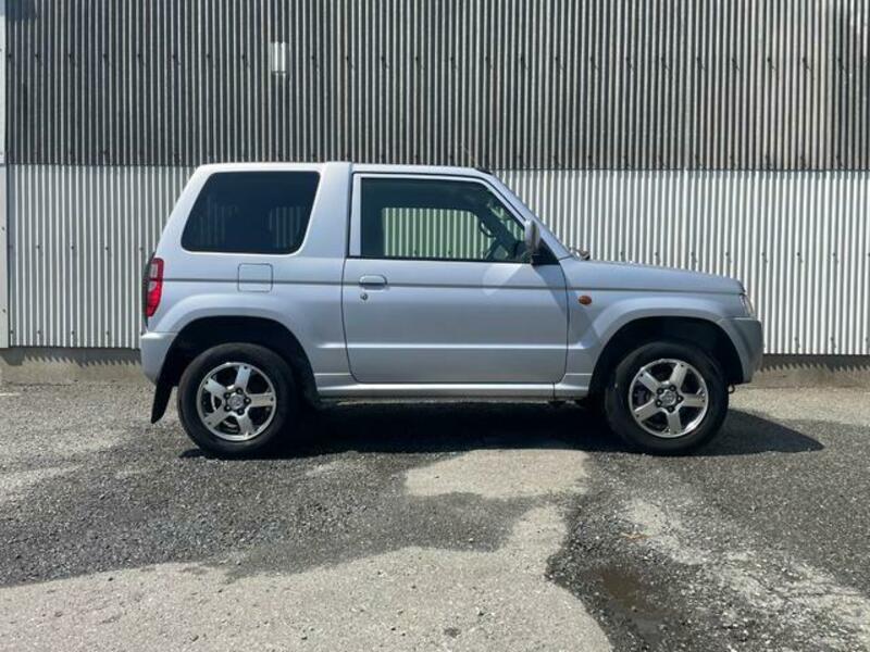 PAJERO MINI