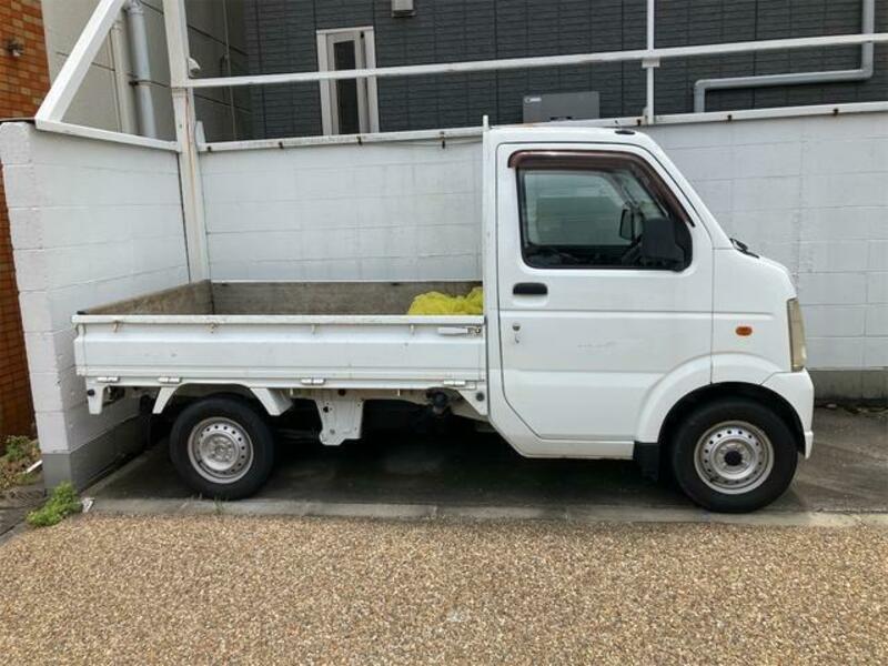 CARRY TRUCK
