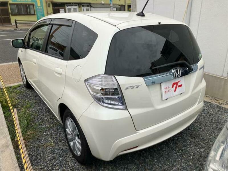 FIT HYBRID
