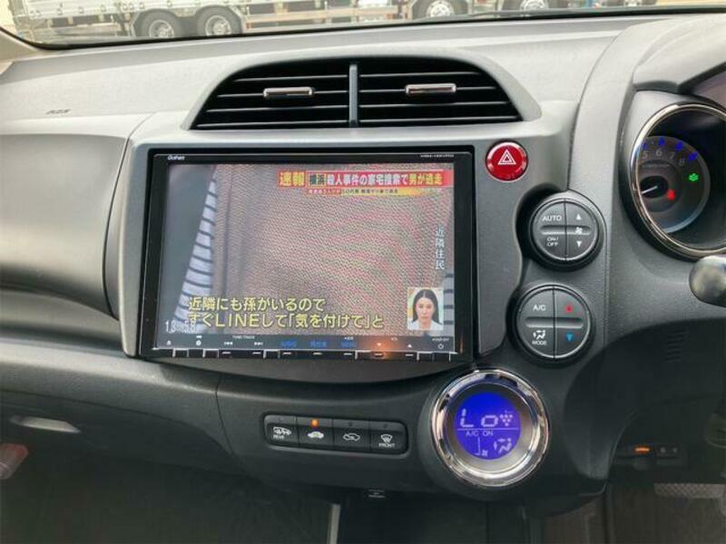 FIT HYBRID