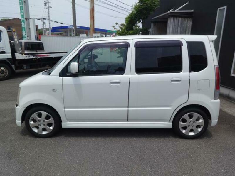 WAGON R