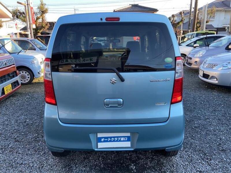 WAGON R