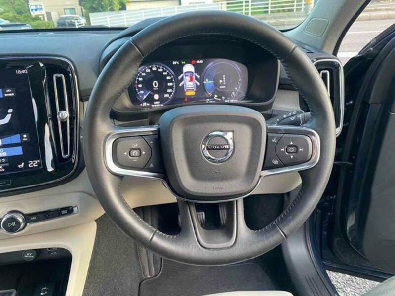 XC40