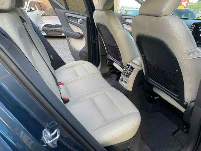 XC40