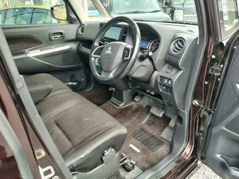 EK SPACE CUSTOM