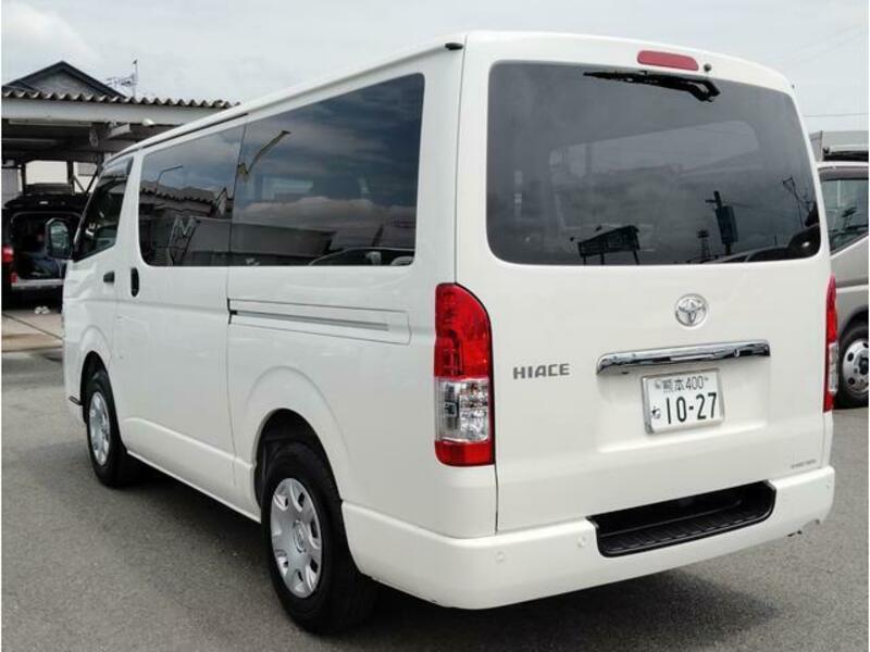 HIACE VAN