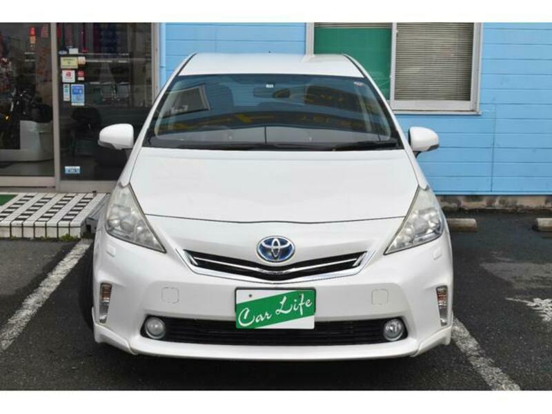 PRIUS ALPHA