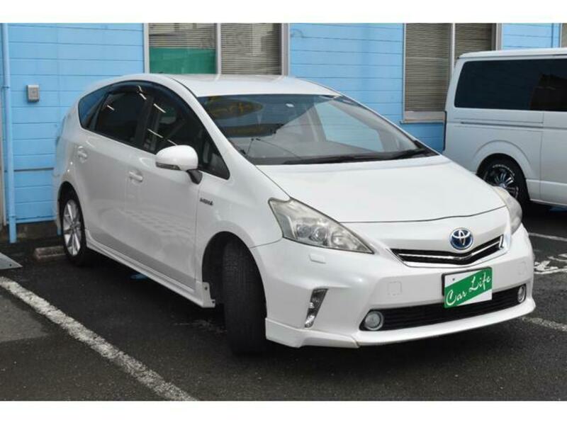 PRIUS ALPHA