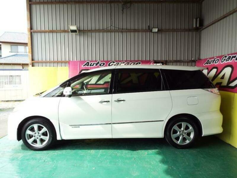 ESTIMA HYBRID