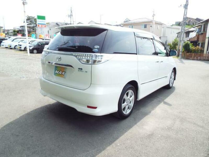 ESTIMA HYBRID