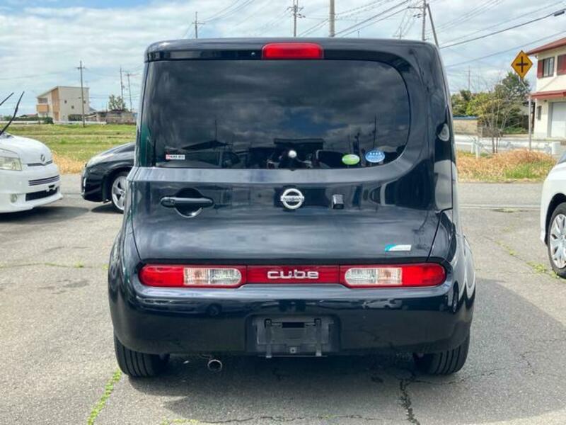 CUBE