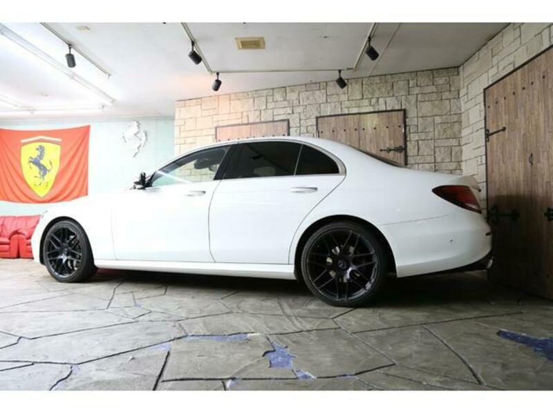 E-CLASS