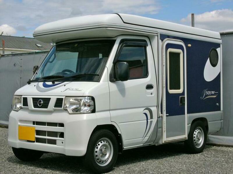 CLIPPER TRUCK