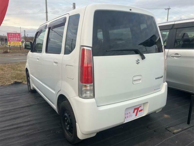 WAGON R