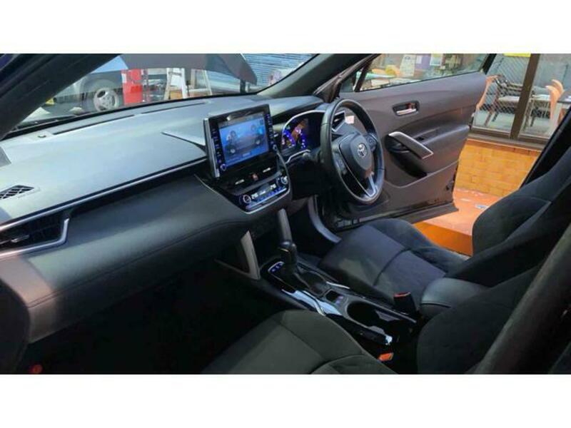COROLLA CROSS
