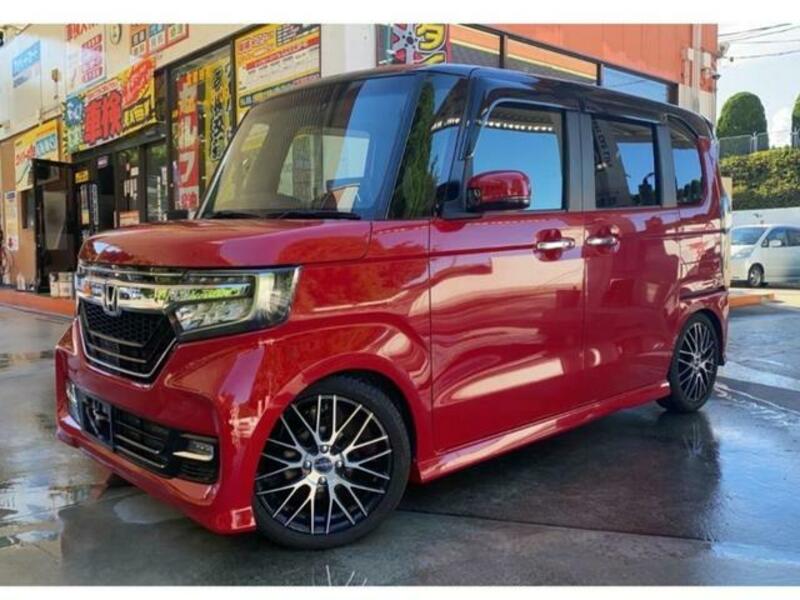 HONDA N BOX CUSTOM