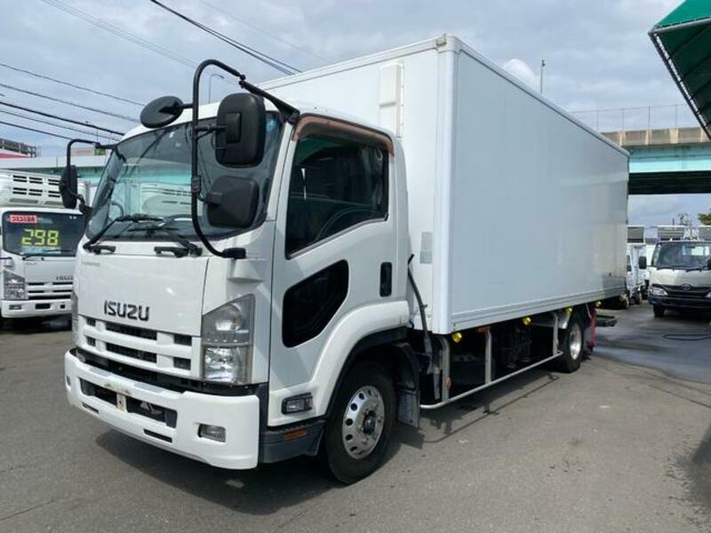 ISUZU FORWARD