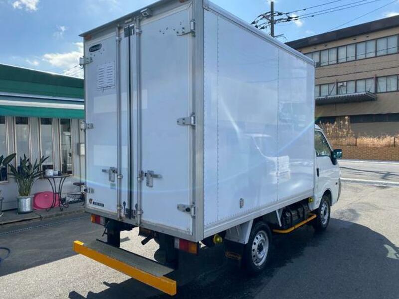 BONGO TRUCK