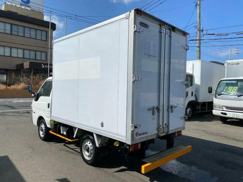BONGO TRUCK